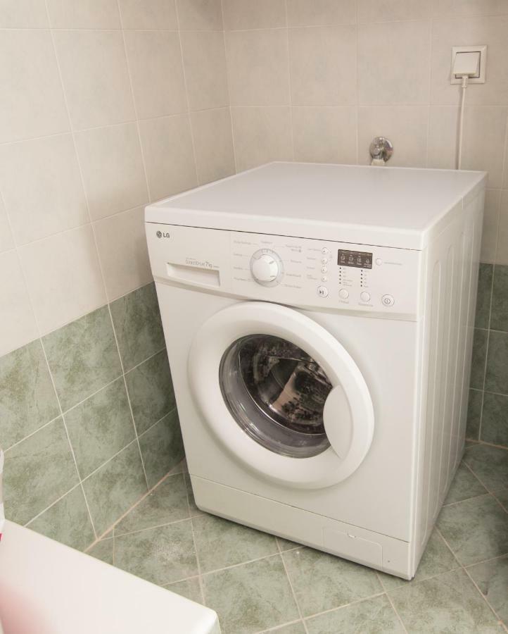 Elea Apartment Kalamata Bagian luar foto