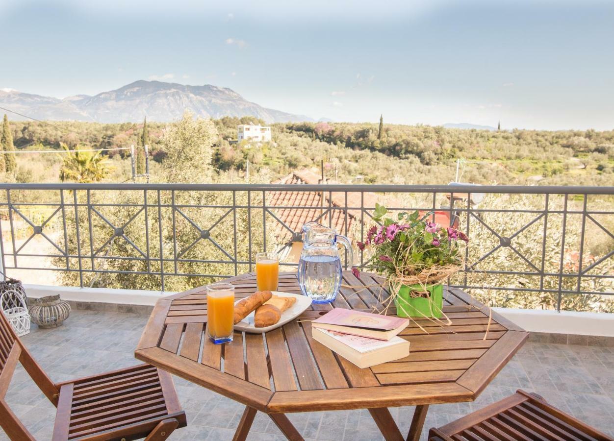 Elea Apartment Kalamata Bagian luar foto