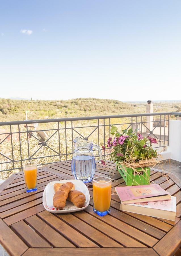 Elea Apartment Kalamata Bagian luar foto
