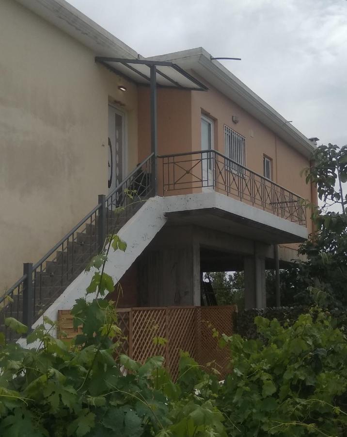 Elea Apartment Kalamata Bagian luar foto